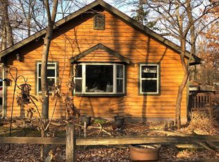 1307 Redwing Rd, Valparaiso, IN 46383