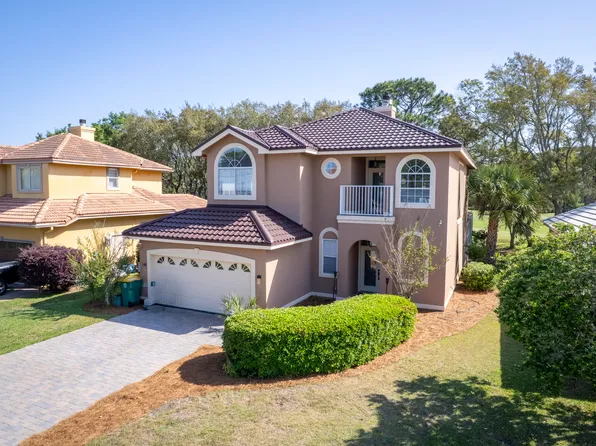 674 Emerald Bay Dr, Destin, FL 32541