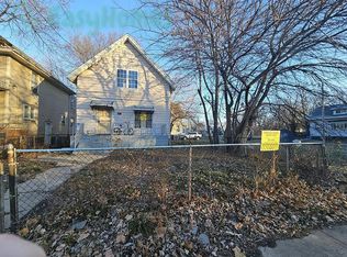 1003 W Columbia Ter, Peoria, IL 61606