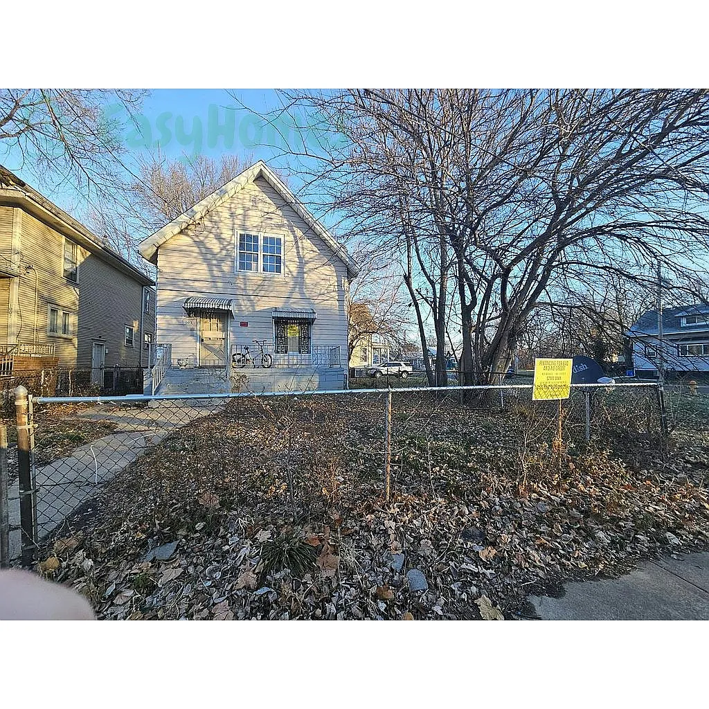 1003 W Columbia Ter photo 1