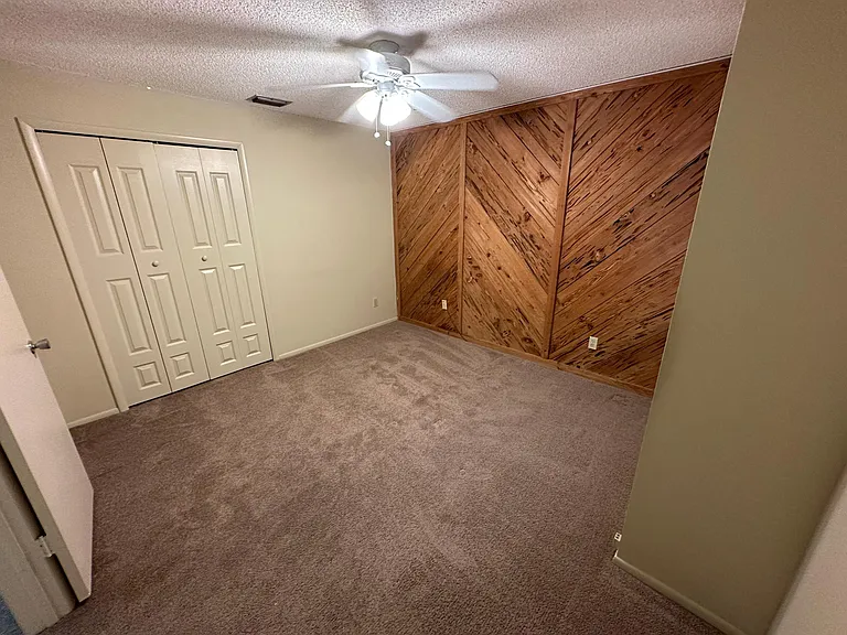 1939 Arvis Cir W — Photo 16