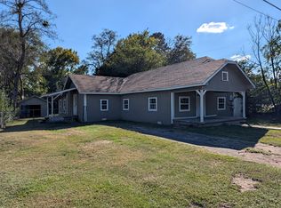 1002 Oak Grove Rd, Quitman, TX 75783