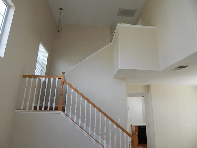 1200 Farragut Cir — Photo 7