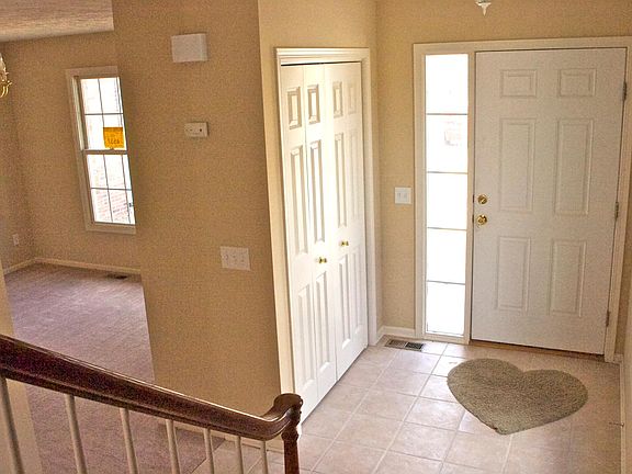 4th image of 4537 Lowell Ave