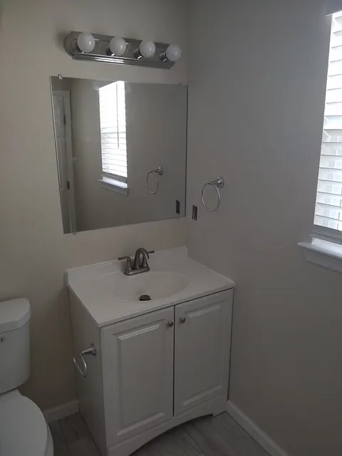 1 bed, 830 sqft, $1,600 — Photo 3
