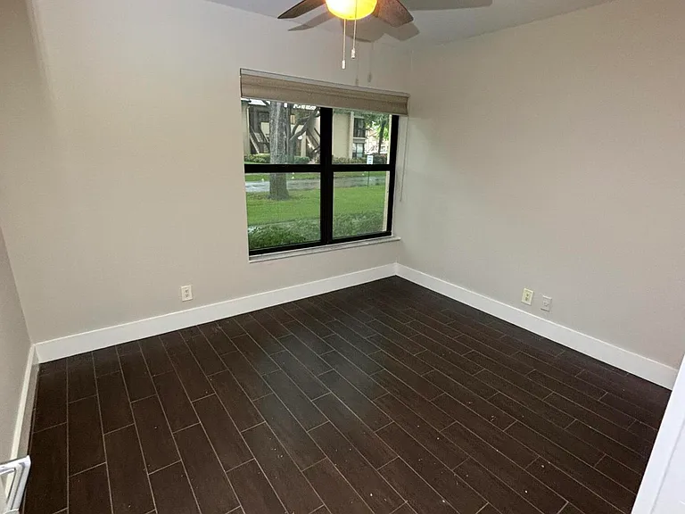 2225 SW 15th St #225 — Photo 10