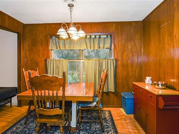5th image of 114 Sunrise Ln