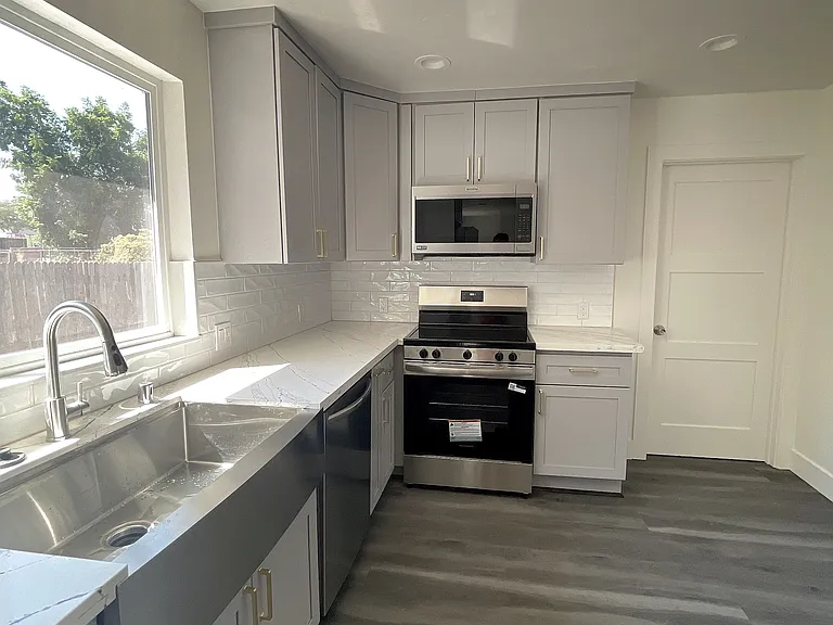 8911 Central Ave #2 — Photo 5