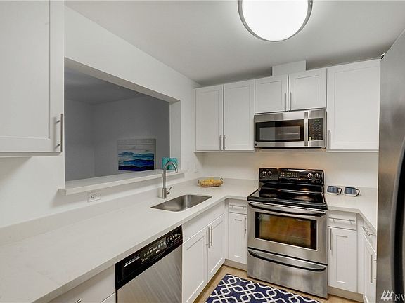 2nd image of 12721 NE 129th Ct Unit F105