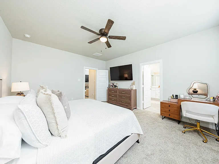 14807 Slow River Ave — Photo 28