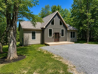 371 Goldfinch Ln, Terra Alta, WV, 26764