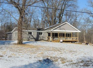 19514 E Lake Site Dr, Hope, IN 47246