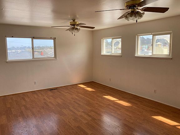 5th image of 132 Nyla Ave
