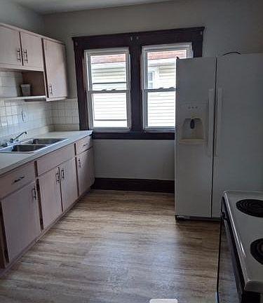 3rd image of 3286-3288 W 94th St