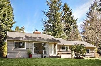 3rd image of 14002 23rd Ave NE