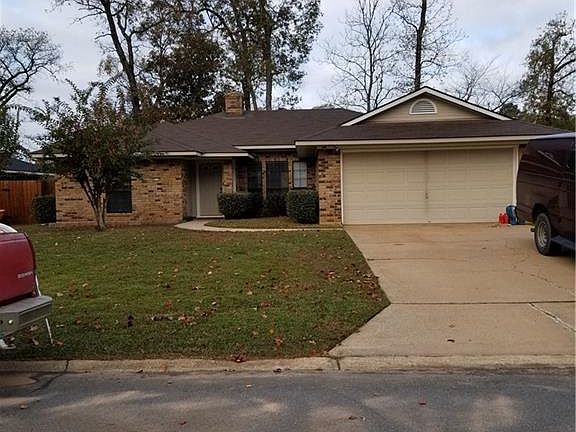 2nd image of 8610 Woodlake Dr