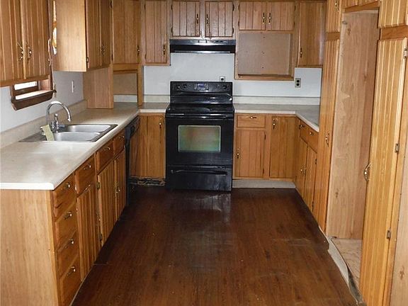 3rd image of 30139 Burnash Ave