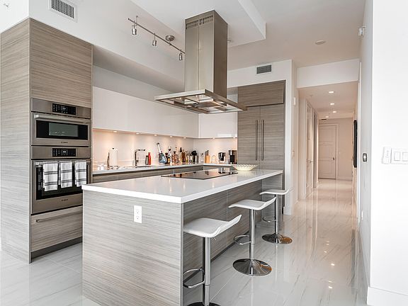 4th image of 155 E Boca Raton Rd Unit 614