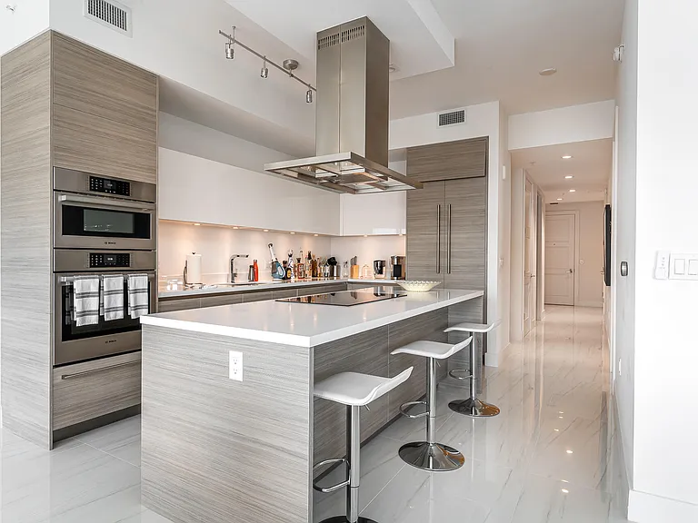 155 E Boca Raton Rd #614 — Photo 4