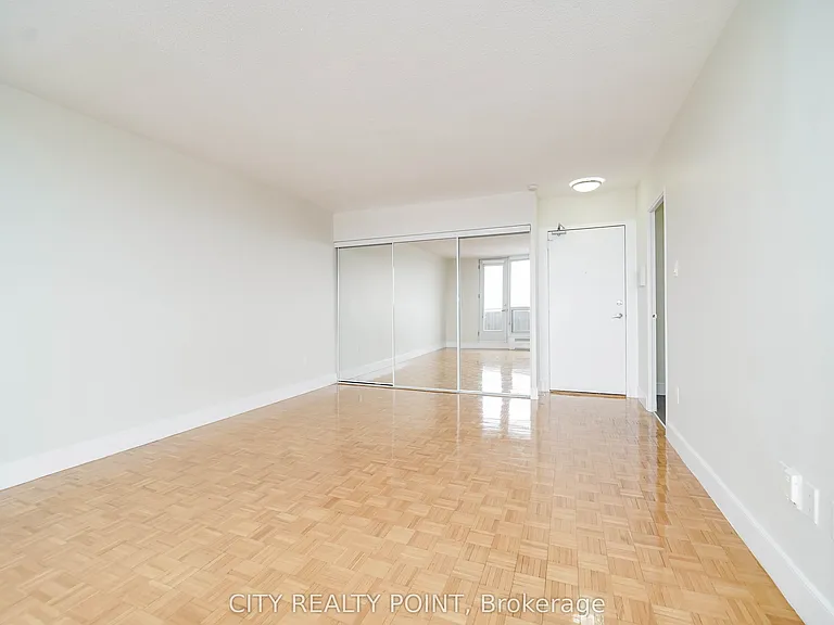 666 Spadina Ave #1007 — Photo 6