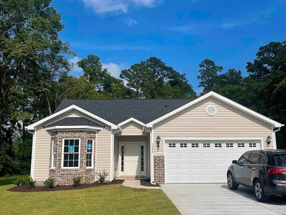 1st image of 1320 Lakeside Dr.