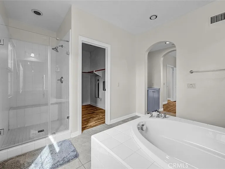 755 S Melrose St — Photo 32
