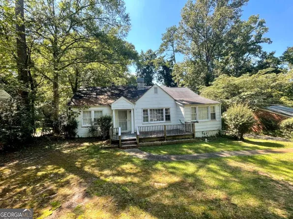 1221 Cahaba Dr SW, Atlanta, GA 30311