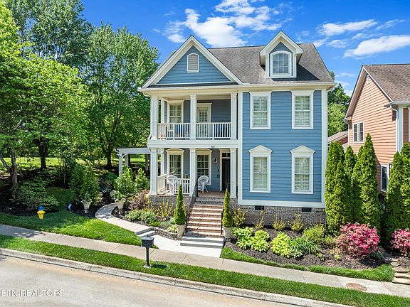 2nd image of 551 Colonial Ridge Ln