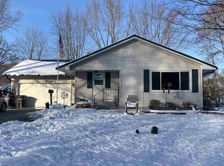 1109 Valley Ln, Shawano, WI 54166