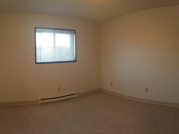 5th image of 1220 28th Ave S APT 104