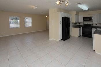 5th image of 1703 Cromwell Dr