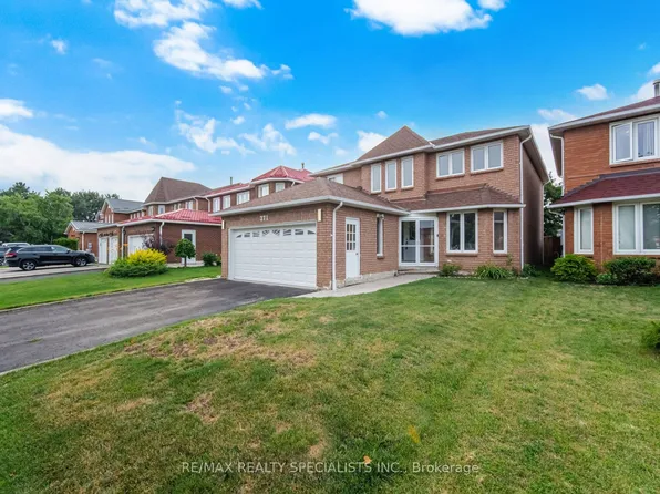 271 Nahani Way, Mississauga, ON L4Z 3B8