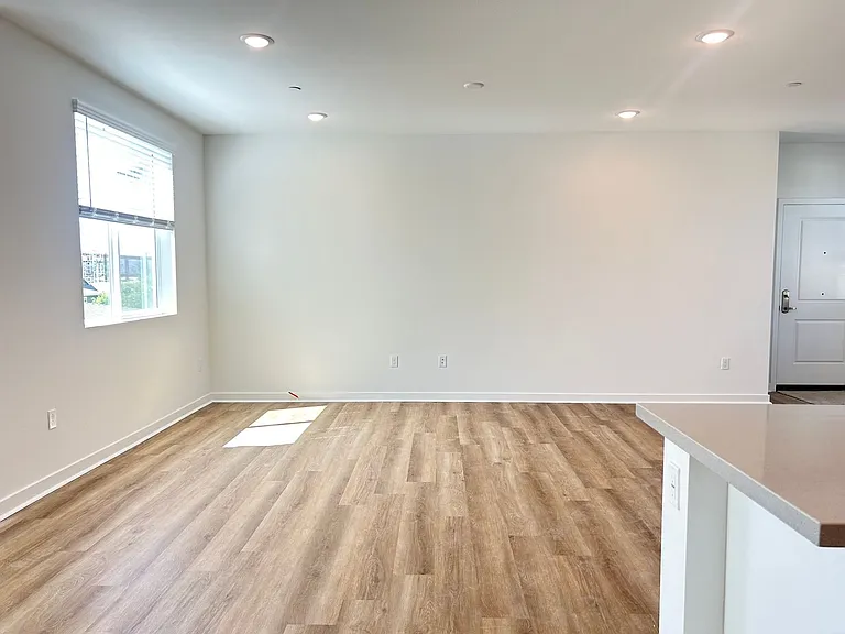 Romneya Row in Anaheim, New Construction Coming Soon! — Photo 157
