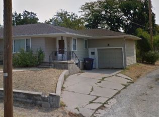 916 N Pine St #914, Newton, KS 67114