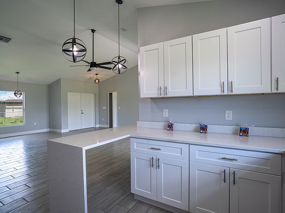 4th image of 3103 Vera Ave S #1