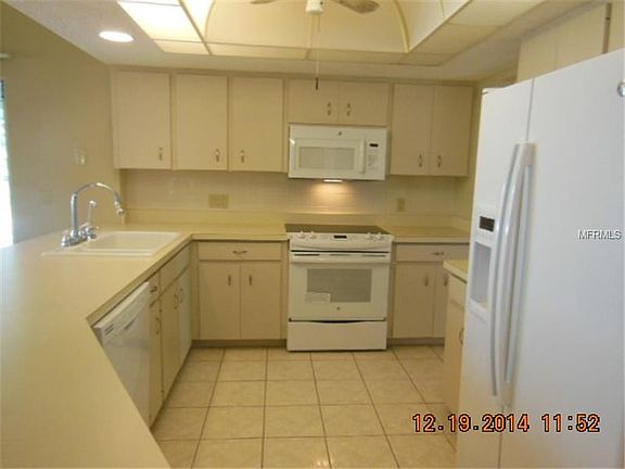 3rd image of 10140 Barker Ave