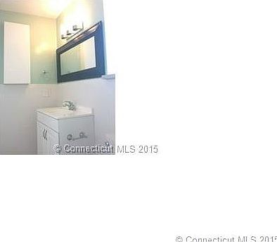 3rd image of 157 Fountain St APT B2