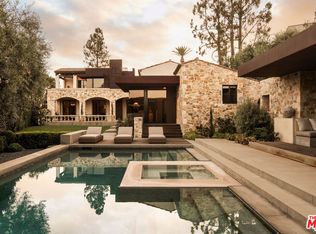 976 N Alpine Dr, Beverly Hills, CA 90210