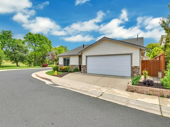 965 Country Ln, Angels Camp, CA 95222