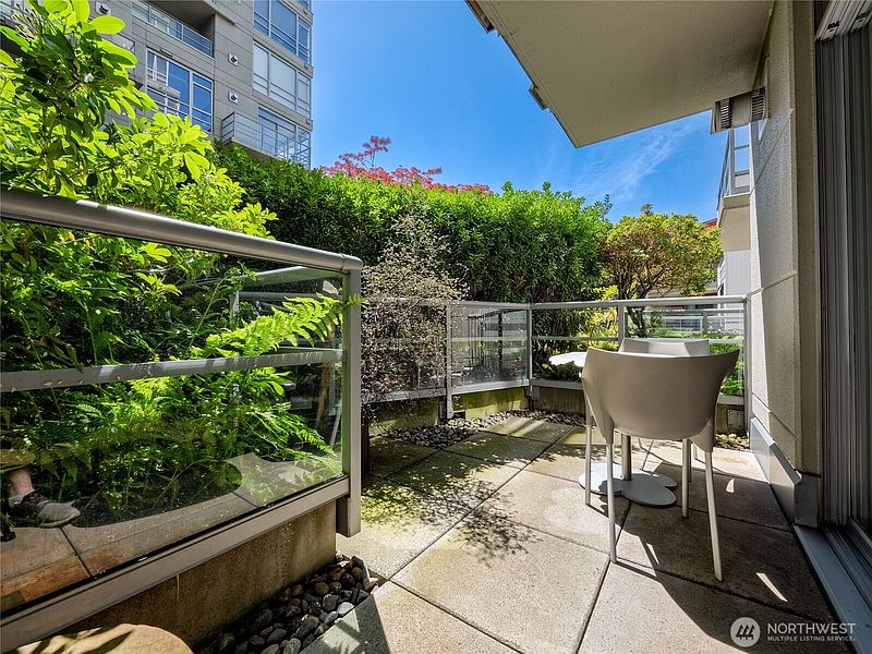 3rd image of 2929 1St Avenue #207