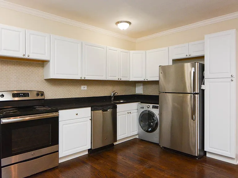 3345 N Marshfield Ave #803 — Photo 4