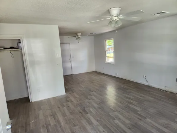 1800 Carver St, New Bern, NC 28560