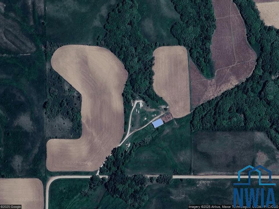 1st image of 19101 250th St
