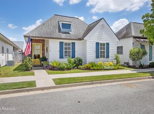 114 Barton Ter, Youngsville, LA 70592