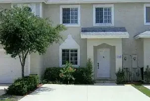 1186 SW 44th Ave — Photo 1