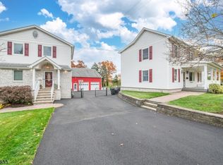 77 Grove St, Clifton, NJ 07013