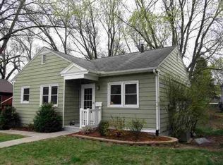 107 Highland Dr, Iowa City, IA 52246