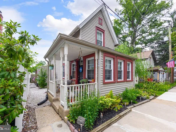 107 7th Ave, Pitman, NJ 08071