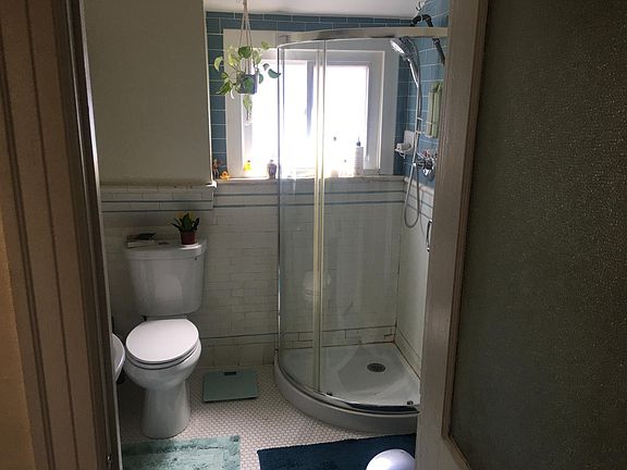 4th image of 6812 Quincy St APT 3