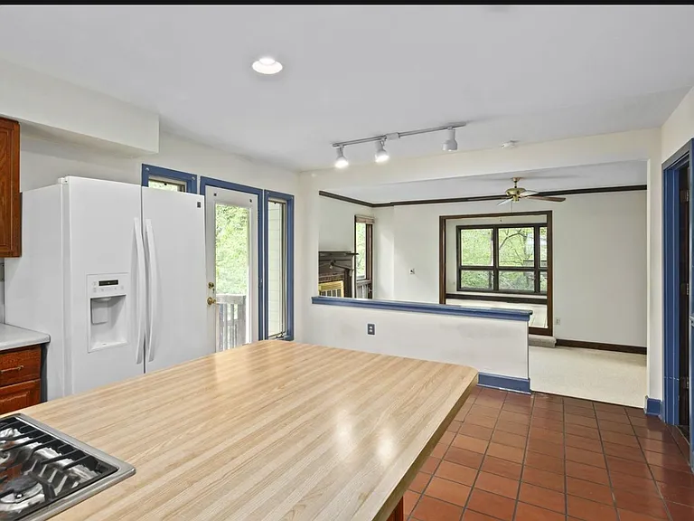 4106 Faith Ct — Photo 38